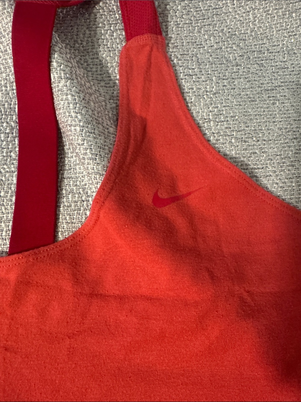 Nike Red Racerback Crop Tank - Picture 2 of 4